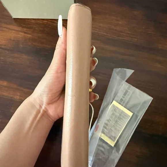 Tom Ford Natalia Continental Turn Lock Wallet - Picture 8 of 13